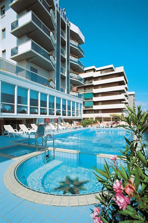 Hotel Arizona Riccione Exterior photo