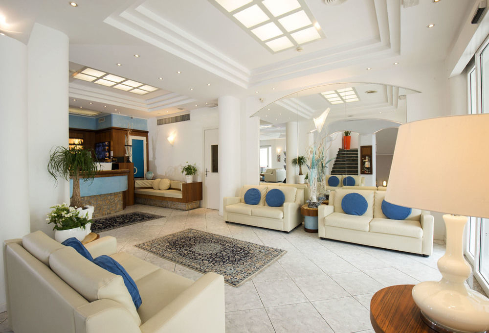 Hotel Arizona Riccione Exterior photo